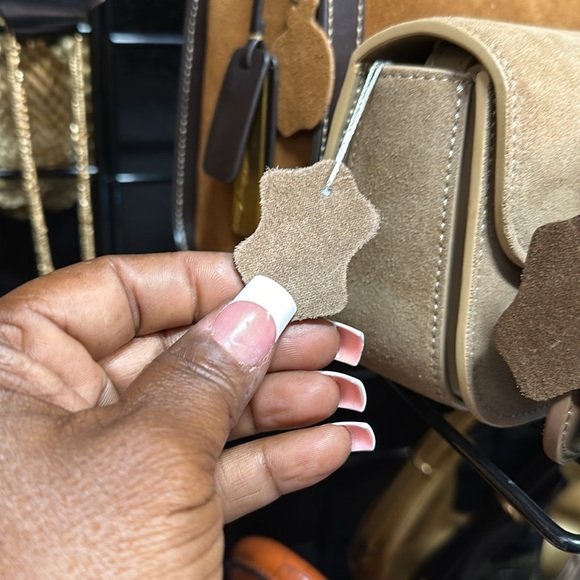 Suede shoulder purse - Picture 7 of 7